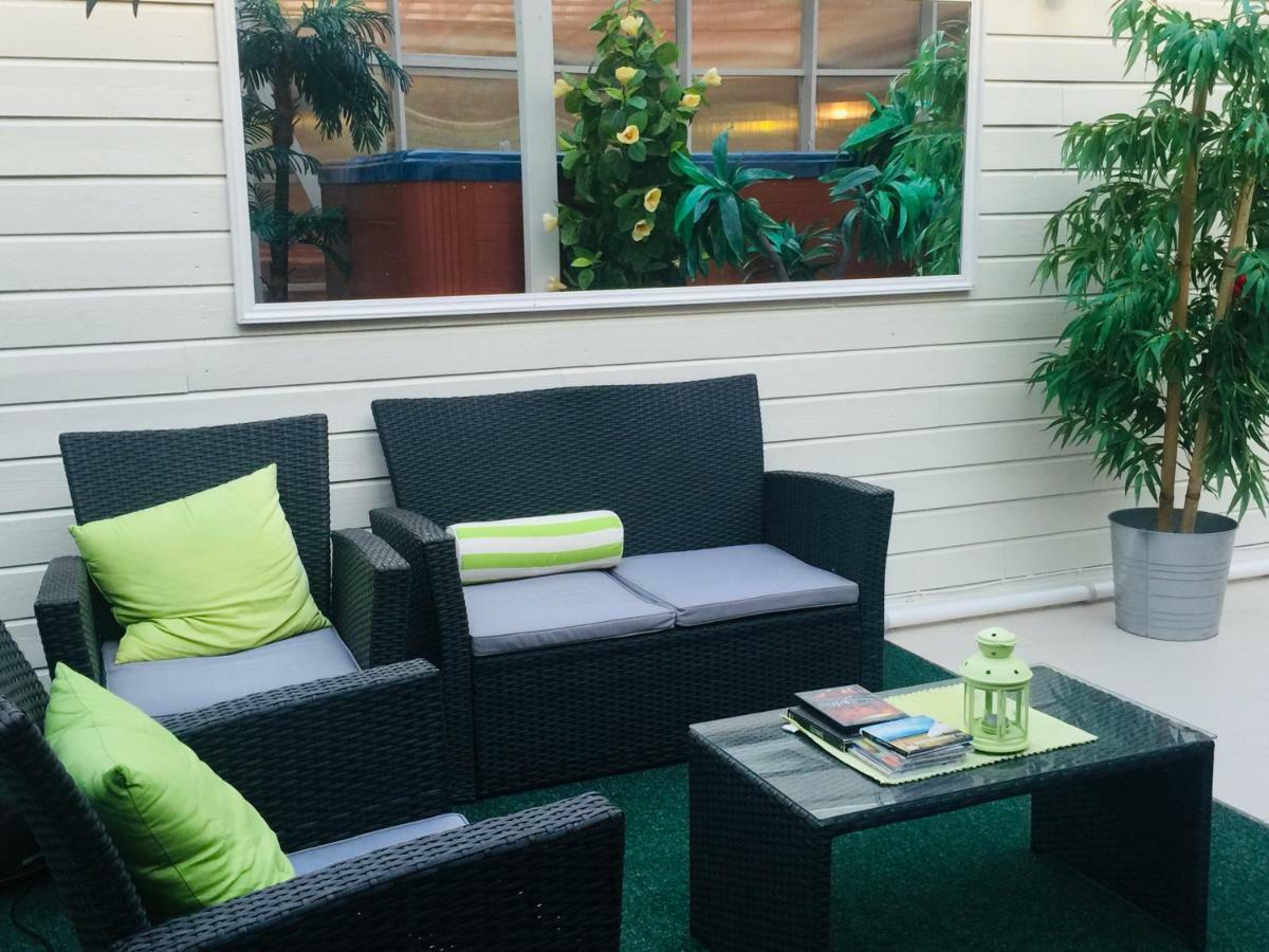 Vikedal Relax Center Hotel Exterior photo