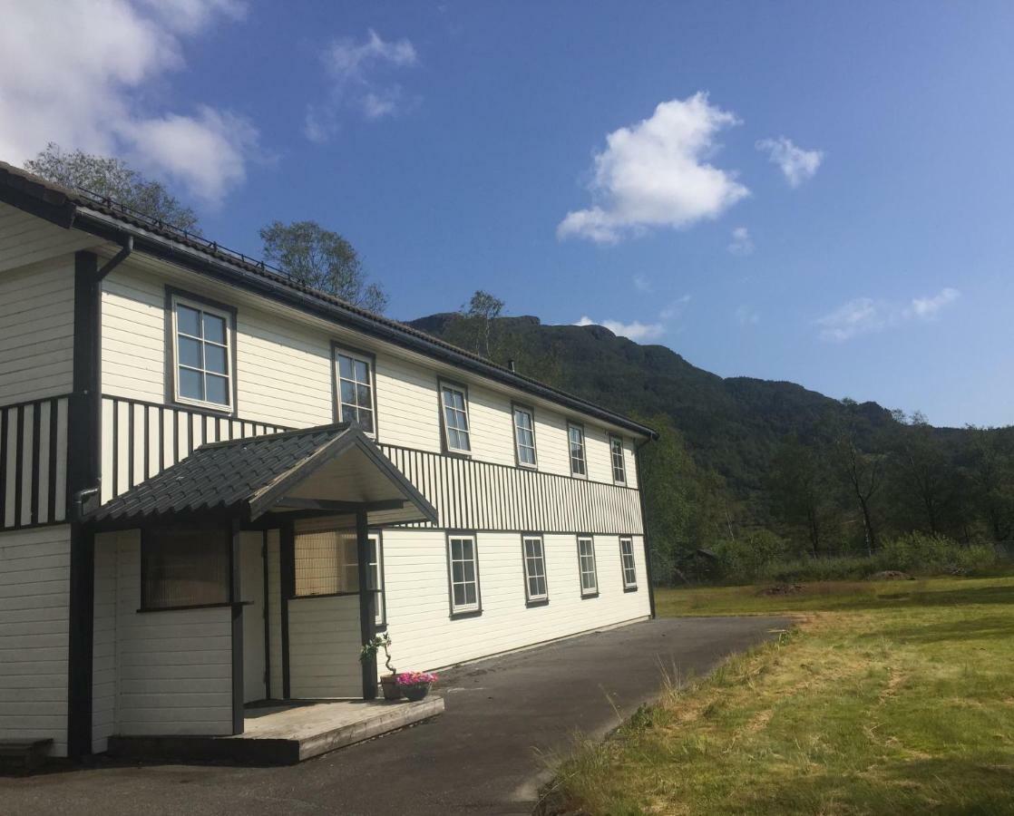 Vikedal Relax Center Hotel Exterior photo